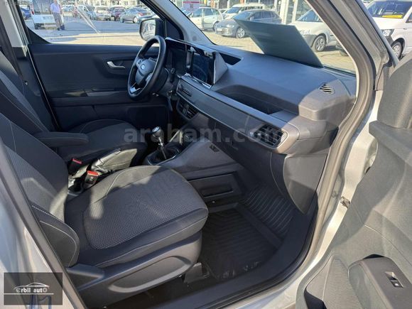ERBİL AUTO'DAN 20.000KM'DE 2024 FORD COURIER 1.5 DİZEL MANUEL