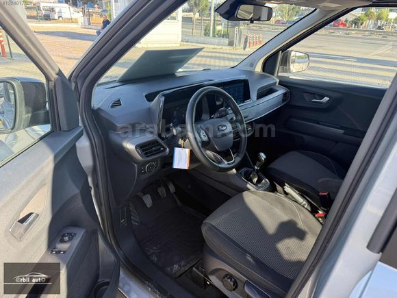 ERBİL AUTO'DAN 20.000KM'DE 2024 FORD COURIER 1.5 DİZEL MANUEL