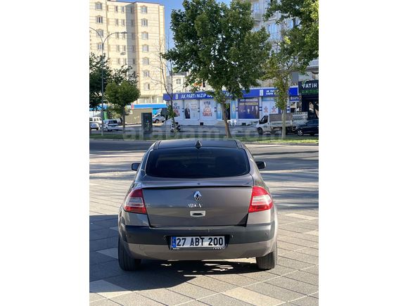 Sahibinden Renault Megane 1.5 dCi Dynamique 2006 Model 