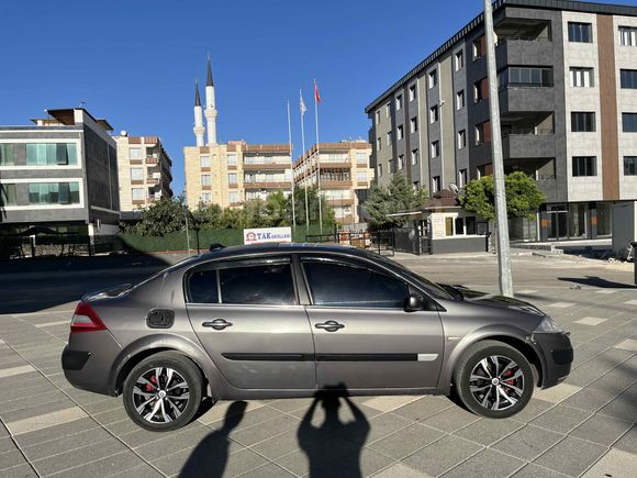 Sahibinden Renault Megane 1.5 dCi Dynamique 2006 Model 