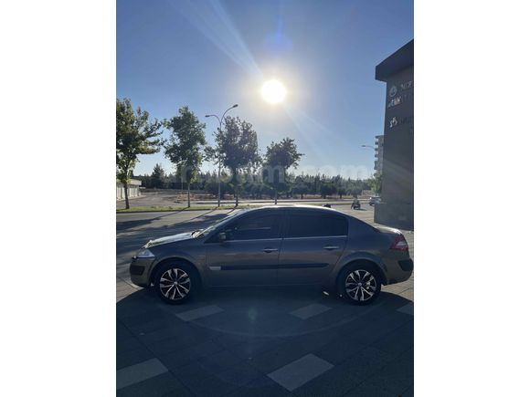 Sahibinden Renault Megane 1.5 dCi Dynamique 2006 Model 