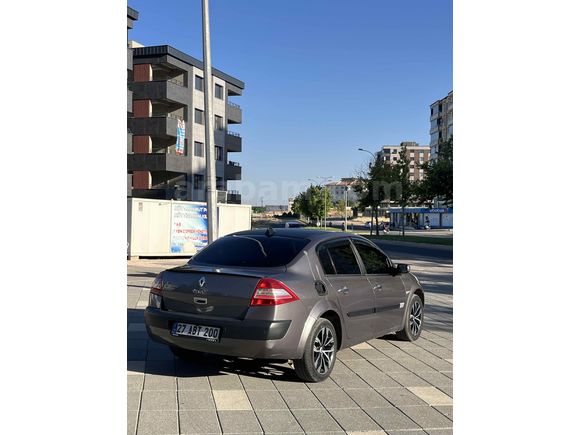 Sahibinden Renault Megane 1.5 dCi Dynamique 2006 Model 