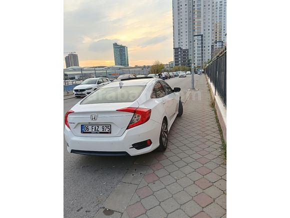 Sahibinden Honda Civic 1.6i VTEC Eco Elegance 2016 Model