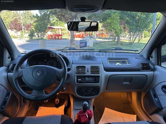 RENAULT CLİO 2004/2005 ÇIKIŞLI KLİMALI ÇELİK JANT