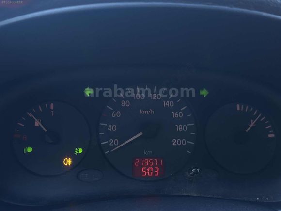 RENAULT CLİO 2004/2005 ÇIKIŞLI KLİMALI ÇELİK JANT