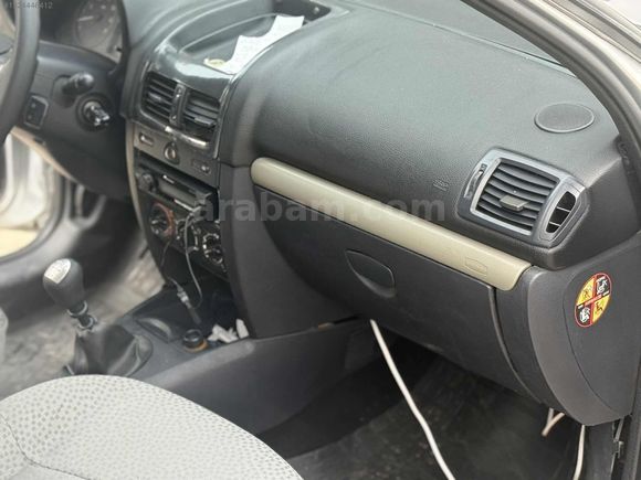 RSM MOTORS RENAULT CLİO 1.5 AUTHENTİQUE MASRAFSIZ TERTEMİZ
