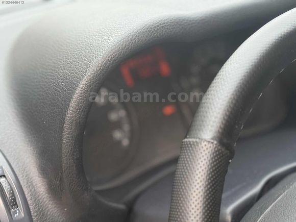 RSM MOTORS RENAULT CLİO 1.5 AUTHENTİQUE MASRAFSIZ TERTEMİZ