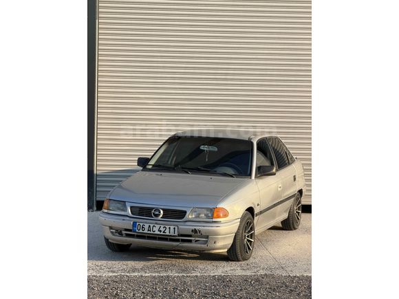 Sahibinden Opel Astra 1.4 GL 1994 Model  360.000 km Gri