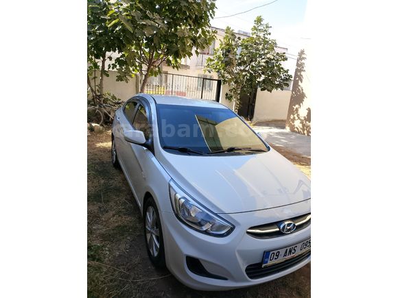 Sahibinden Hyundai Accent Blue 1.6 CRDI Mode Plus 2017 Model