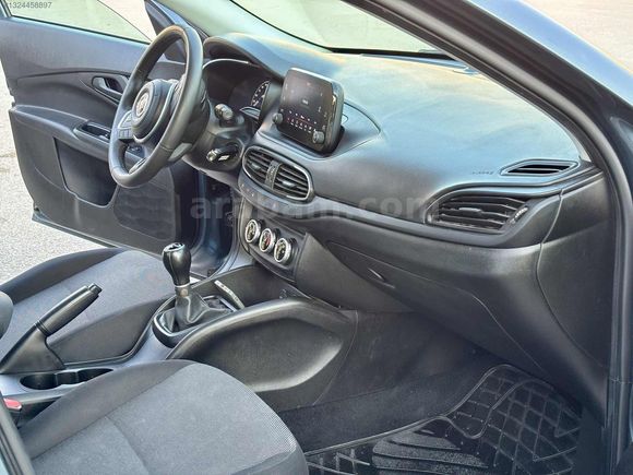 2023 MODEL ORJINAL 98.000 KM DE EASY PLUS EKRANLI 1.3 DİZEL EGEA