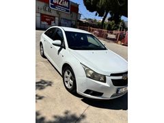 Chevrolet Cruze 1.6 2011 Model  210.000 km Beyaz