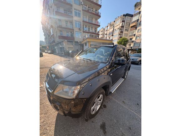     Bakımlı Grand Vitara 4x4 | LPG’li | 242 Bin Km | Masrafsız