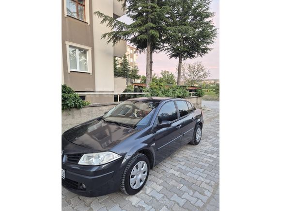 Sahibinden Renault Megane 1.4 Authentique 2007 Model