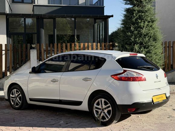 Galeriden Renault Megane 1.5 dCi Touch 2013 Model Konya