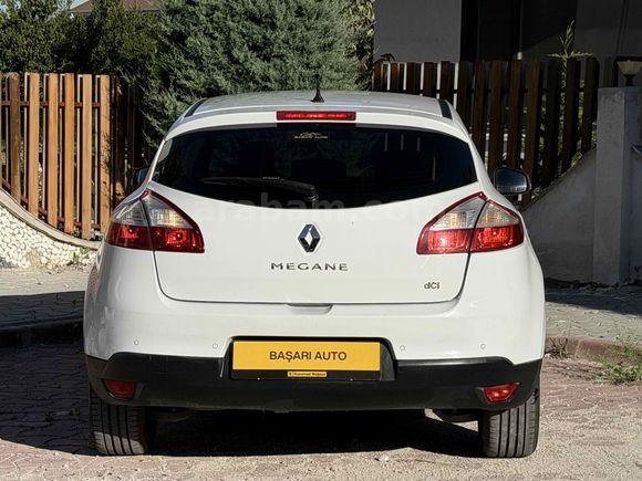Galeriden Renault Megane 1.5 dCi Touch 2013 Model Konya