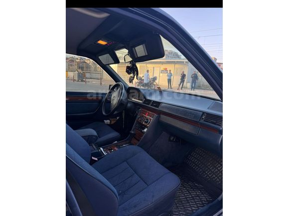Sahibinden Mercedes - Benz E 200 1994 Model