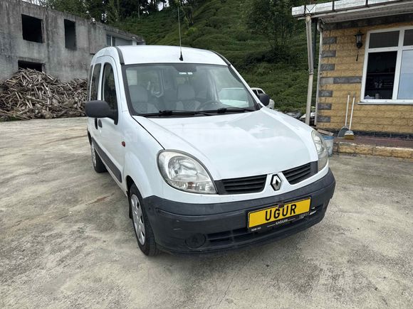 UĞUR OTO’DAN   2006 MODEL RENAULT KANGO TEK SÜRGÜLÜ KAPI KLİMALI RİZE/PAZAR
