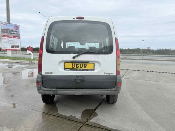 UĞUR OTO’DAN   2006 MODEL RENAULT KANGO TEK SÜRGÜLÜ KAPI KLİMALI RİZE/PAZAR