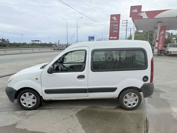 UĞUR OTO’DAN   2006 MODEL RENAULT KANGO TEK SÜRGÜLÜ KAPI KLİMALI RİZE/PAZAR