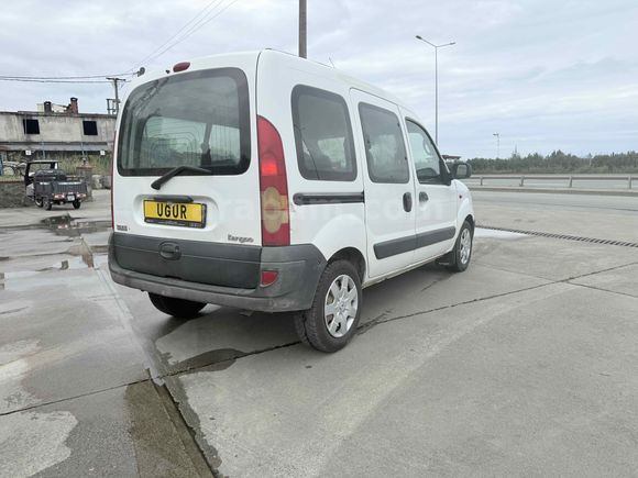 UĞUR OTO’DAN   2006 MODEL RENAULT KANGO TEK SÜRGÜLÜ KAPI KLİMALI RİZE/PAZAR