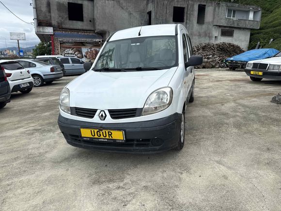 UĞUR OTO’DAN   2006 MODEL RENAULT KANGO TEK SÜRGÜLÜ KAPI KLİMALI RİZE/PAZAR