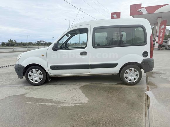 UĞUR OTO’DAN   2006 MODEL RENAULT KANGO TEK SÜRGÜLÜ KAPI KLİMALI RİZE/PAZAR