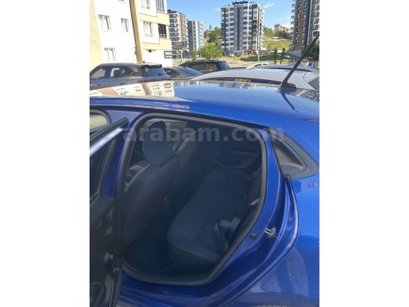Renault Clio 1.0 SCe Joy 2023 Model 