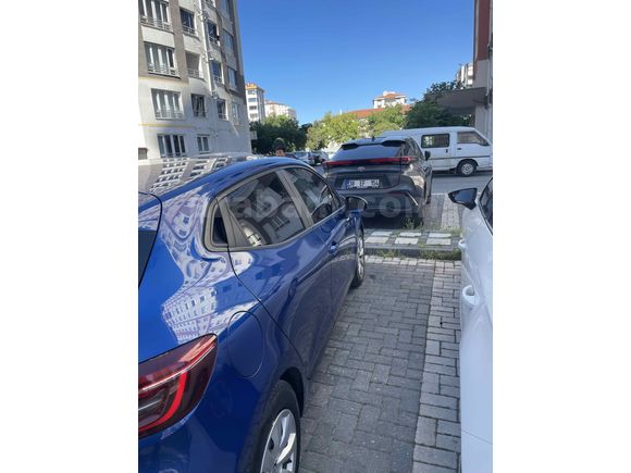 Renault Clio 1.0 SCe Joy 2023 Model 