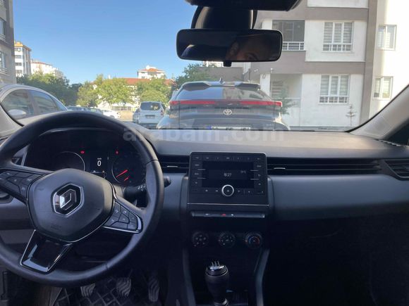 Renault Clio 1.0 SCe Joy 2023 Model 