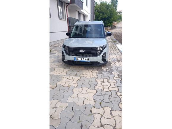 . Sahibinden Ford Tourneo Courier 1.5 EcoBlue Titanium 2025 Model