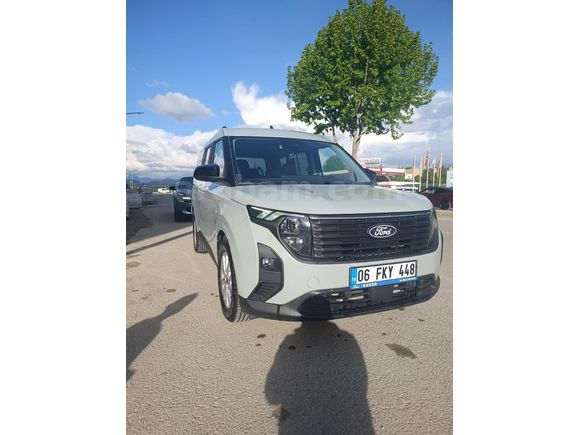 . Sahibinden Ford Tourneo Courier 1.5 EcoBlue Titanium 2025 Model