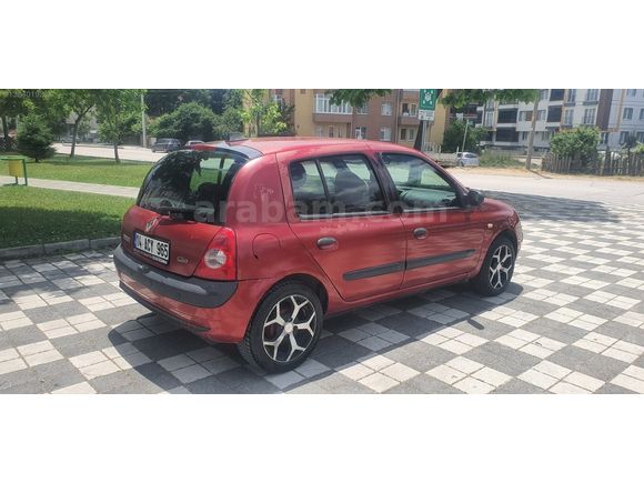 Clio 1.2 16V OTOMOTİK Authentique
