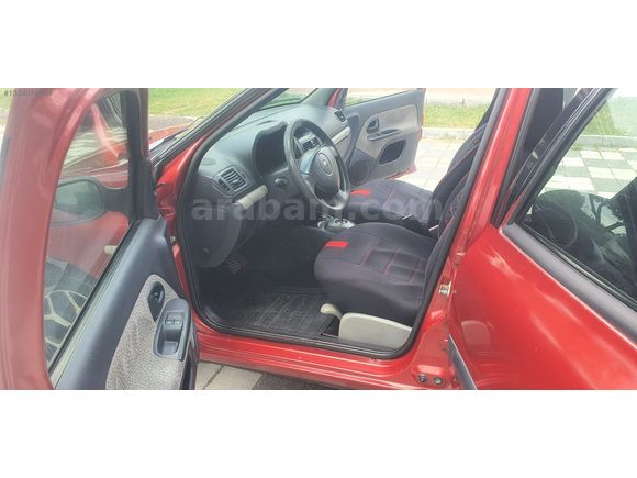 Clio 1.2 16V OTOMOTİK Authentique
