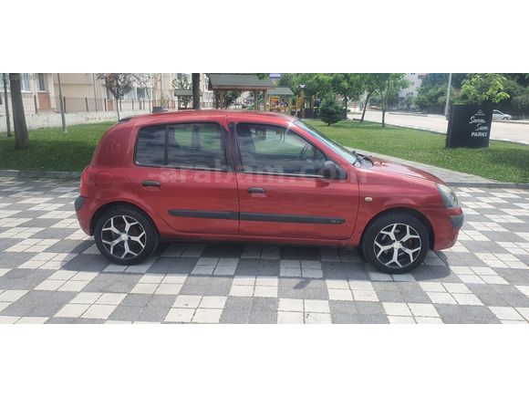 Clio 1.2 16V OTOMOTİK Authentique