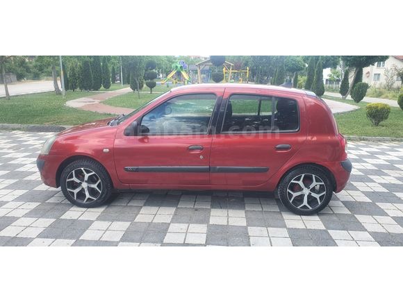 Clio 1.2 16V OTOMOTİK Authentique