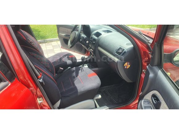 Clio 1.2 16V OTOMOTİK Authentique