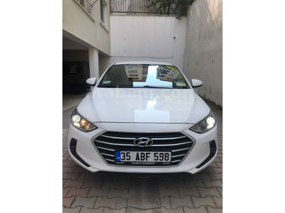 Sahibinden Hyundai Elantra 1.6 CRDi Style Plus 2017 Model  