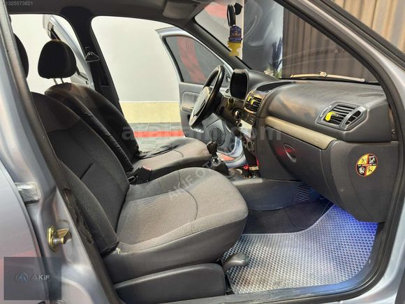 RENAULT CLİO 1.2 16V HATCHBACK 233KM+1 PARÇA BOYALI KLİMALI