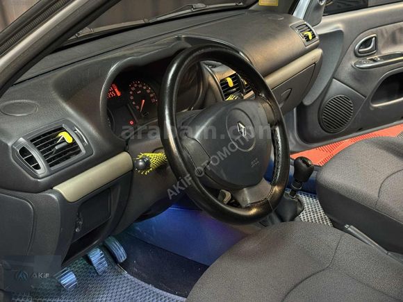 RENAULT CLİO 1.2 16V HATCHBACK 233KM+1 PARÇA BOYALI KLİMALI