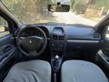 YILSOY OTO 2005 CLİO 1.2 MOTOR 16 VALF 276 BİN KM DE