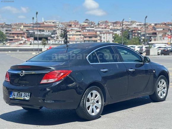 TAVAN BOYASIZ OTAMATİK VİTESLİ İNSİGNİA