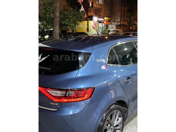 Sahibinden Renault Megane 1.2 TCe Touchrome 2017 Model 