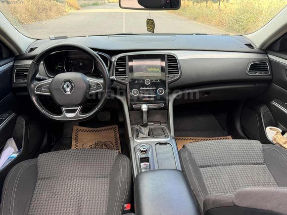ÇELİKLER'DEN 2018 RENAULT TALİSMAN CAM TAVAN HATASIZ AYARINDA