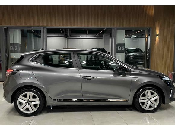 Sahibinden Renault Clio 1.0 TCe Evolution 2023 Model 
