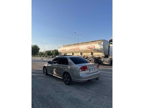 Sahibinden Honda Civic 1.6i VTEC ES 2003 Model 