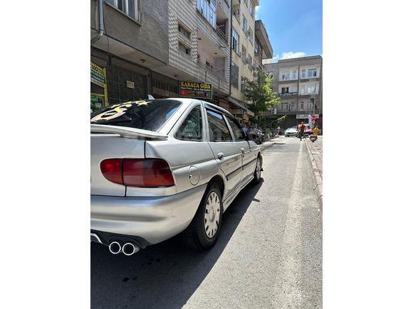 Sahibinden Ford Escort 1.6 CLX 1996 Model 