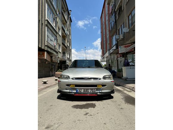 Sahibinden Ford Escort 1.6 CLX 1996 Model 