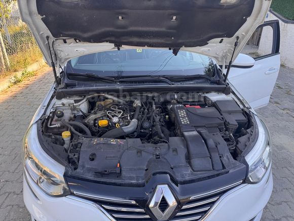 Sahibinden Renault Megane 1.3 TCe Joy 2020 Model