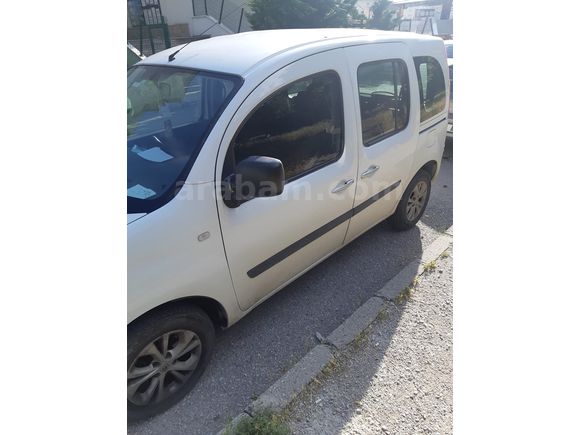 Sahibinden Renault Kangoo Multix 1.5 dCi Joy 2017 Model 