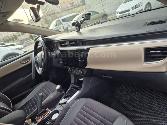 Sahibinden Toyota Corolla 1.4 D-4D Advance 2015 Model